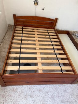 Manželská posteľ - 4