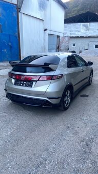 Rozpredám Honda Civic 8g - 4