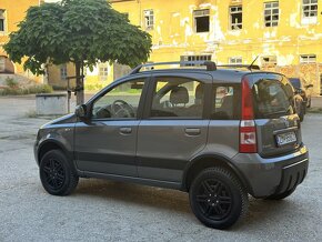 Fiat Panda 4x4 Benzín - 4