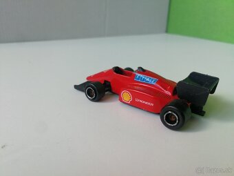 Majorette - 4