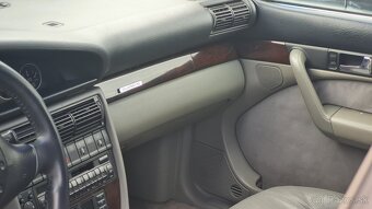 Audi a6 c4 sedan interier - 4