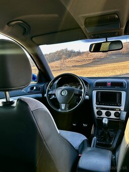 Škoda Octavia RS 2.0 TDI - 4