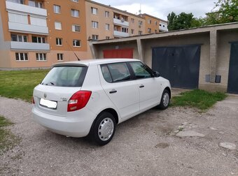 Predám Škoda Fabia II 1.2 HTP - 4