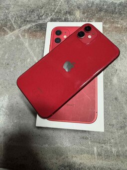 iPhone 11 64GB Red - 4