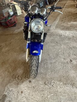 Honda Hornet 600 r.v. 2002 - 4
