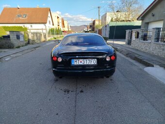 Jaguár XK8 4.0i v8 - 4