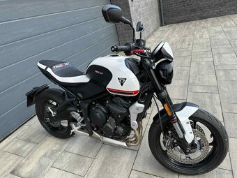 Triumph Trident 660 - 4