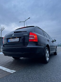 Skoda octavia 2.0TDI 103kW DSG - 4