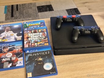 PS4 slim 1tb - 4