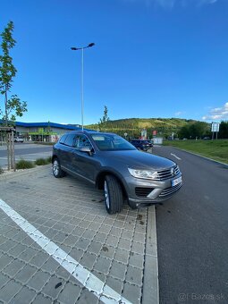 VW Touareg - 4