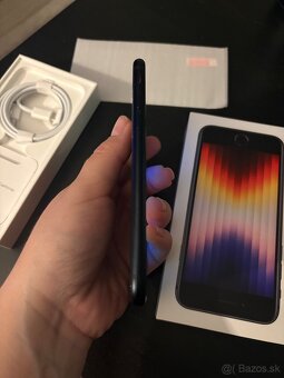 Iphone SE 2022 128GB black - 4