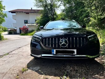 Mercedes benz E220d ,4matic - 4
