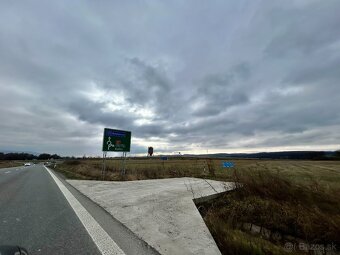 Pozemok so stav.povolením-obchod,sklady,šport,výroba/BIDOVCE - 4
