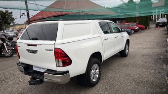 Toyota Hilux DC 2.4 I D-4D Live 4x4 - 4