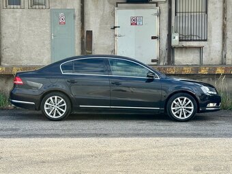Volkswagen Passat sedan B7 Highline 2.0TDI DSG 4motion - 4