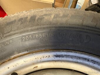 Predam zimnu sadu r16 Mercedes Vito w639,447 - 4