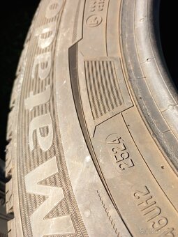 215/70 r15C letne pneumatiky 2 kusy - 4