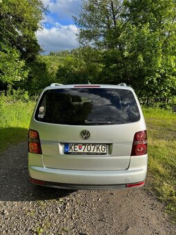 Vw Touran - 4