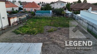 Stavebný pozemok Nesvady, 540 m2 neďaleko centra - 4