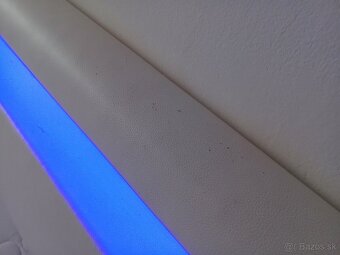 Manželská posteľ - 4