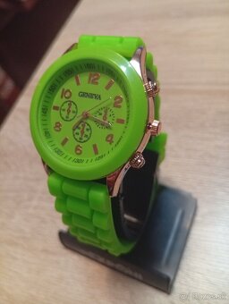 Nádherné dámske hodinky.. rôzne farby - 4