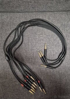 Behringer XR 4400 MULTIGATE PRO - 4