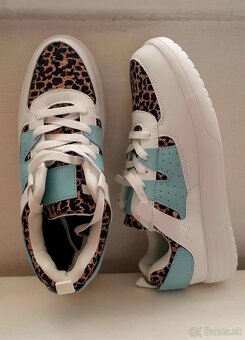 Dámske tenisky veľ.42 - 4