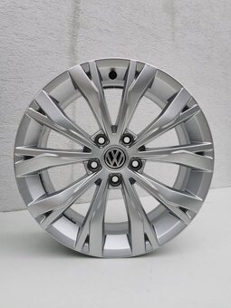 Vw Tiguan orig. alu disky 7J R17 5x112 ET40 - 4