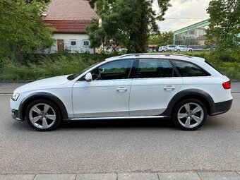 Audi A4 B8 Allroad - 4