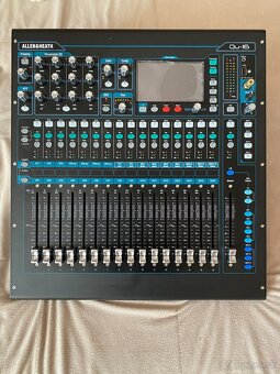 Digitálny mixážny pult Allen & Heath QU-16 - 4