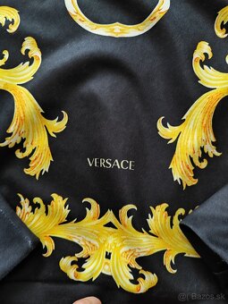 Bunda Versace dámska veľkosť S-XS - 4