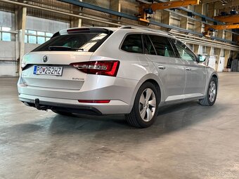 Škoda superb 2.0 TDi 110kw - 4