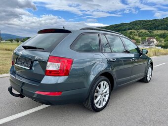 Škoda octavia combi 2.0tdi JOY - 4