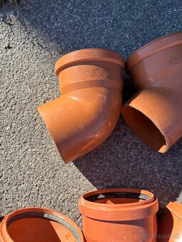 Kanalizačné kolená, odbočky, redukcie DN125 - 4