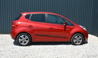 KIA Venga 1.4 CVVT, SR voz, TOP stav, Gold - 4