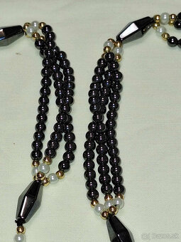 NÁHRDELNÍK HEMATIT - 4