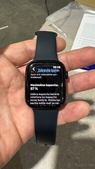 Apple Watch 9 45mm - 4