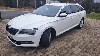 SKODA SUPERB COMBI 2.0 TDI DSG NAVI LED 2018 - 4