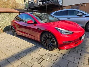 Tesla Model 3 Performance AWD 2021, Nebúrané Aj na splátky - 4