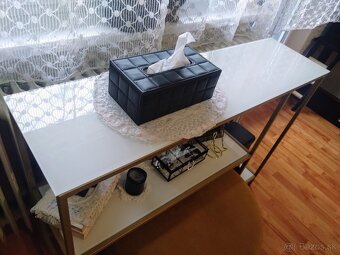 Stolík a taburetka - 4