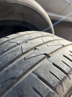 Gumy HANKOOK 205/55R16 - 4
