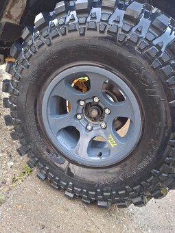 Kola 6x139,7 R15 ET-10 - 4