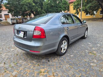 Škoda Octavia 1.2 TSI Ambiente 110 000KM - 4