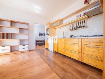 Nová ponuka- 100 m2 4-izbový byt- Kompletne zrekonštruovaný- - 4