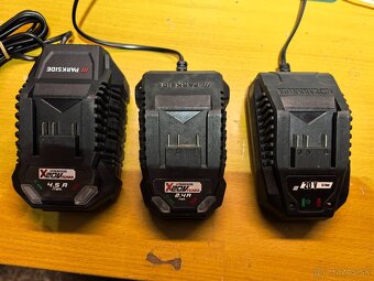 Predám nabíjačky parkside X20v - 4