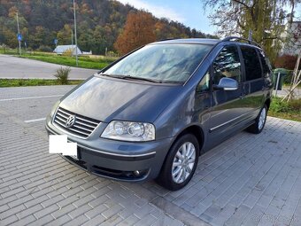 Volkswagen Sharan 1.9 TDi,85Kw(116-Ps)7 miestne,EXCLUSIVE - 4