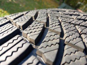 225/45 r17 zimne pneumatiky 2kusy - 4