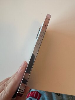 Apple iPhone 14 pro - 4