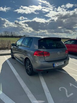 Volkswagen Golf 6 - 4