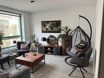 PRENÁJOM 2 izb. bytu - SNP, BA I - Staré Mesto, 61 m2 - 4